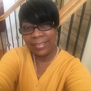 Meet your Posher, Lavelle